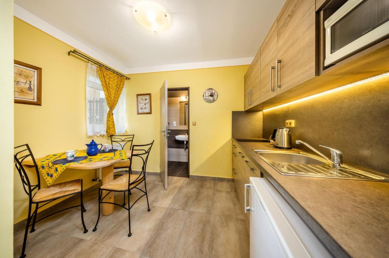 Český Krumlov Villa Gardena מראה חיצוני תמונה